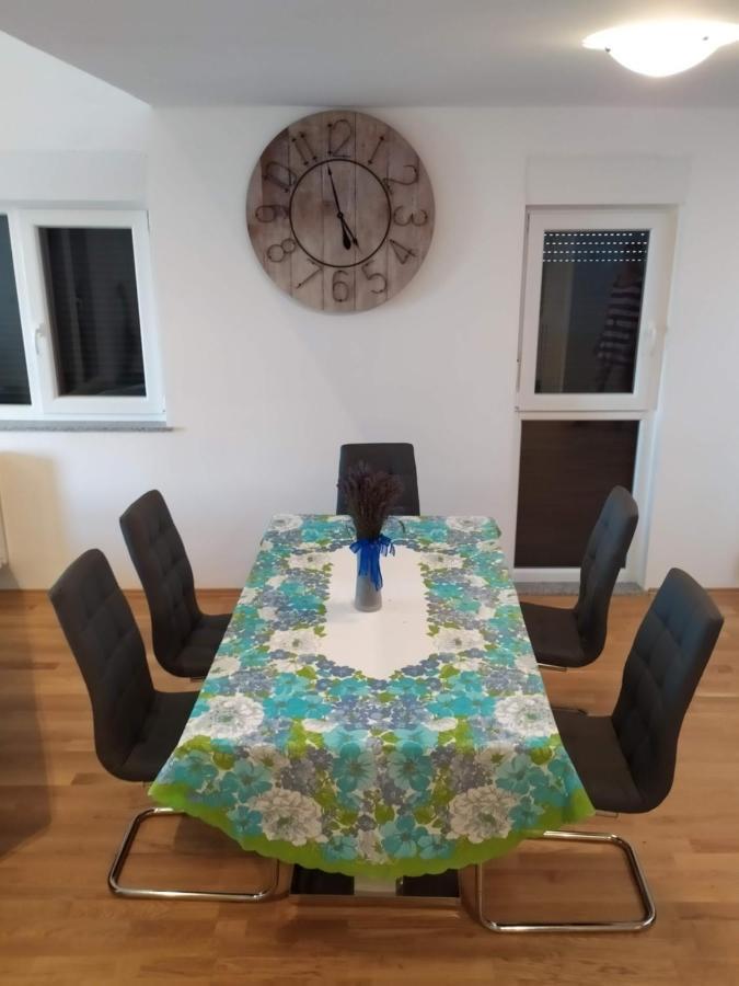 Apartment Jasmina Рийека Екстериор снимка