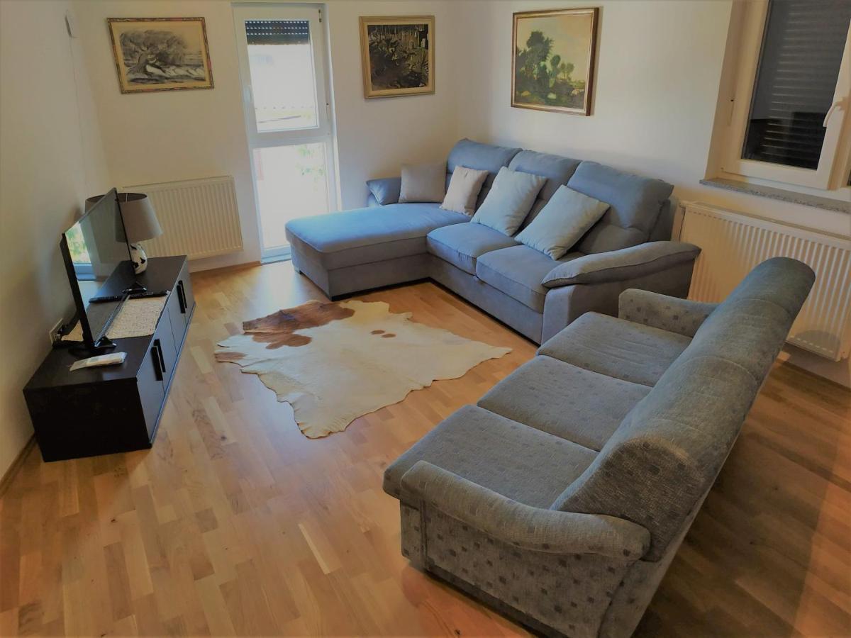 Apartment Jasmina Рийека Екстериор снимка