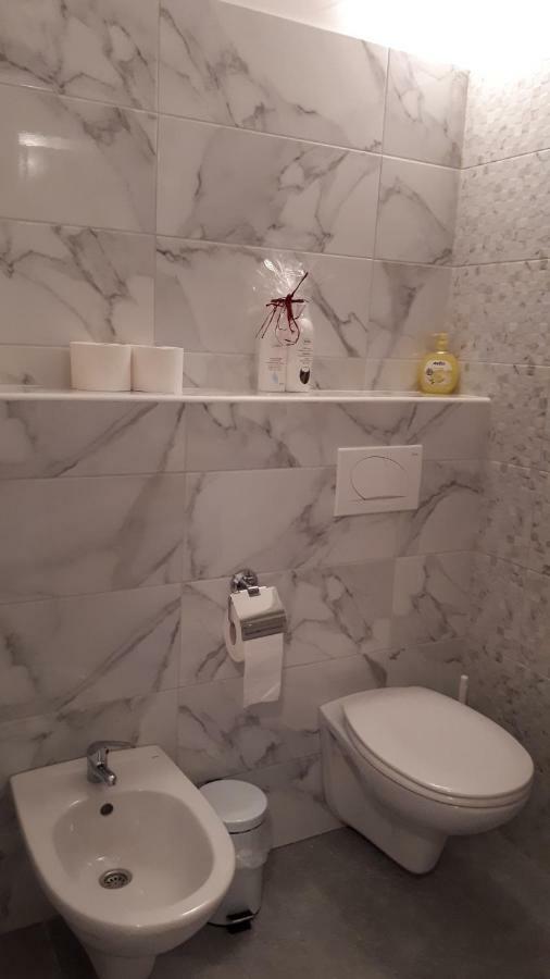 Apartment Jasmina Рийека Екстериор снимка