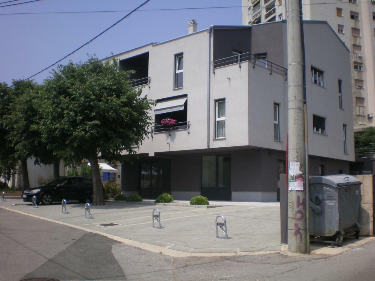 Apartment Jasmina Рийека Екстериор снимка