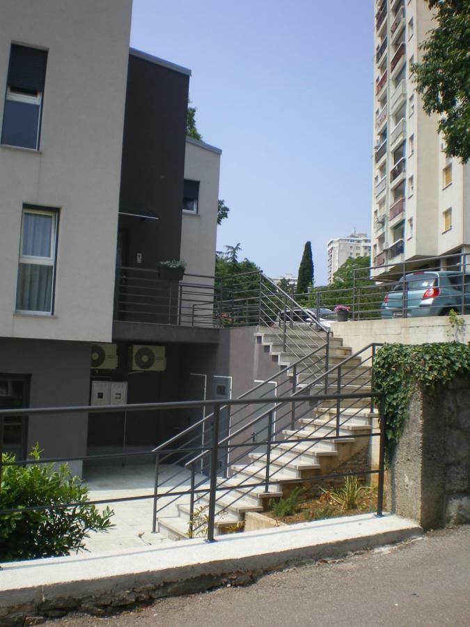 Apartment Jasmina Рийека Екстериор снимка